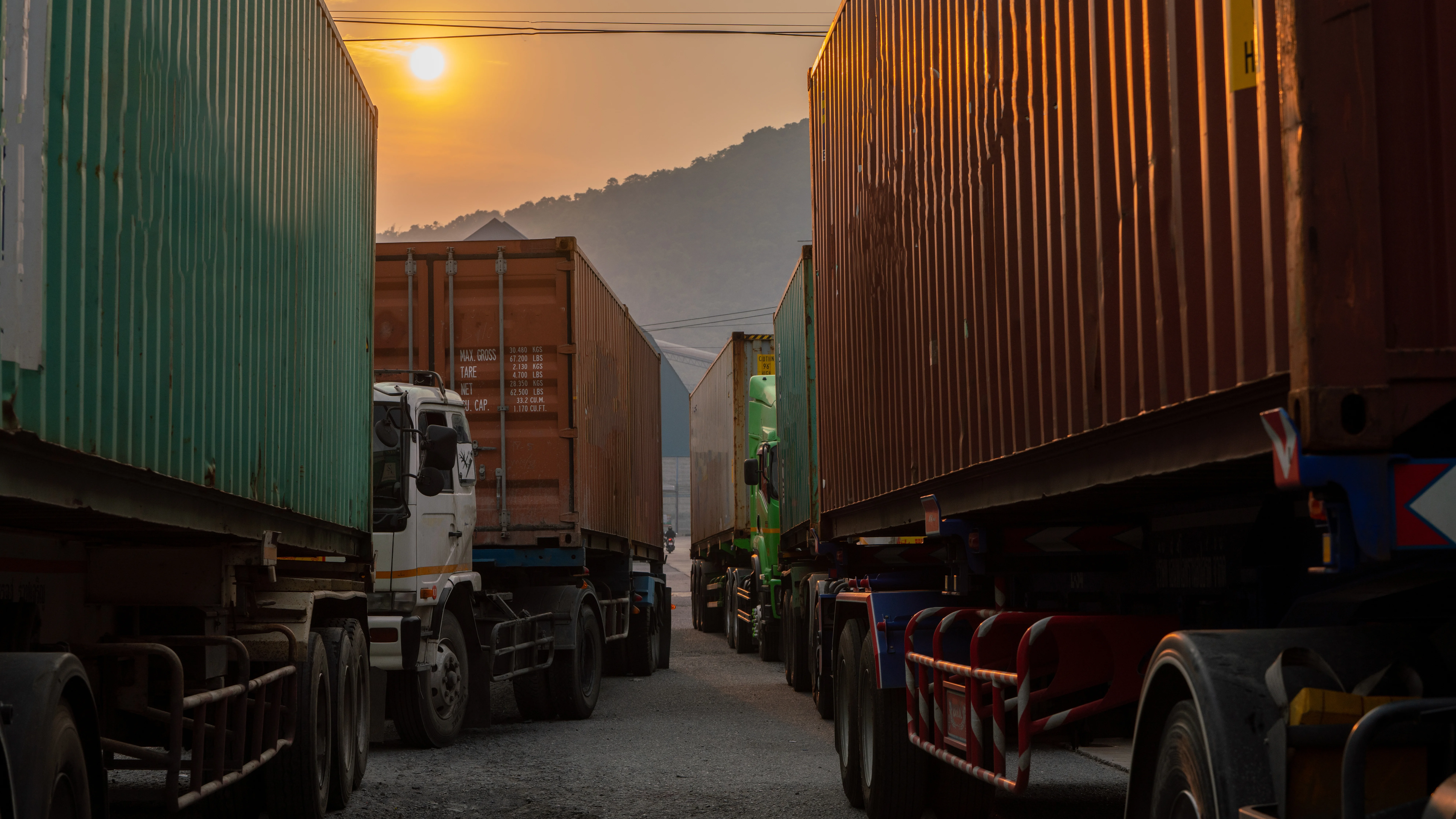 Trucking Claim Scenario: Cargo Loss Following a Highway Accident